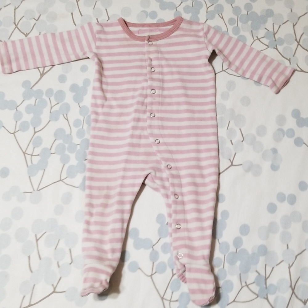 Organic L'ovedbaby footie.